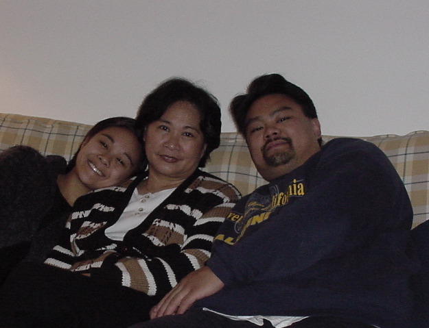 TitaSteph_Lola_Dad_Thanksgiving