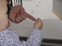 Emma_snow_day_11_mos_3